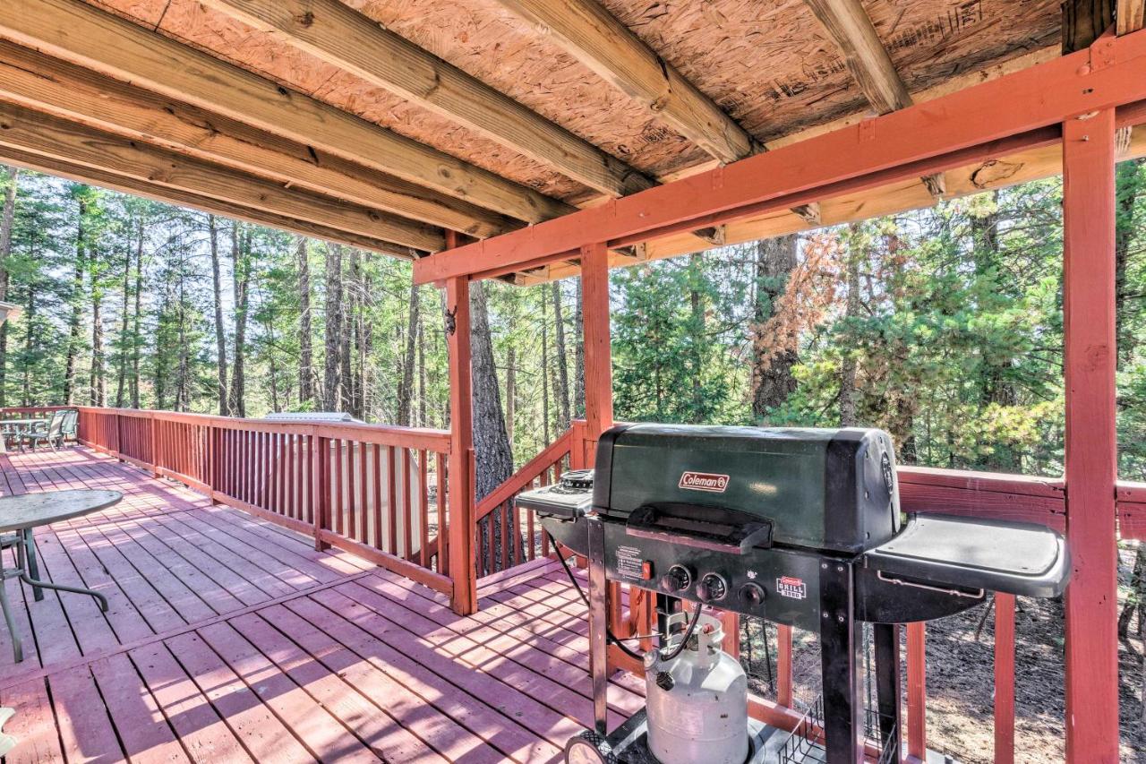 Relaxing Lincoln Forest Retreat With Wraparound Deck Cloudcroft Exteriör bild
